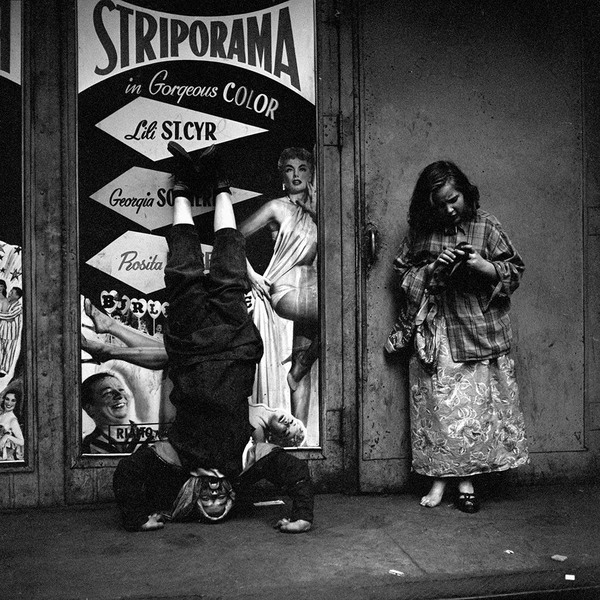 a street photograph, by Vivian Maier